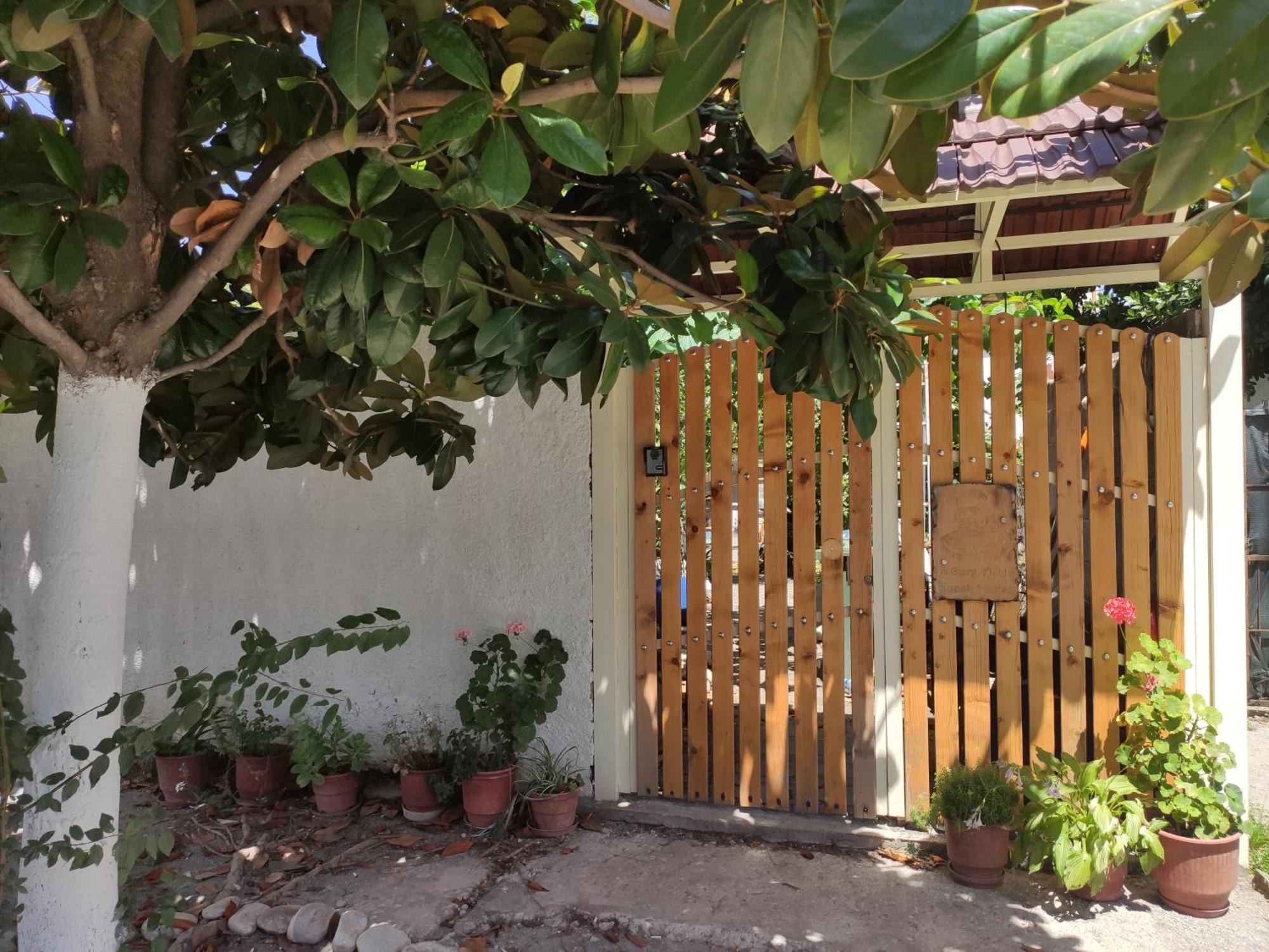 At Gjergj Fishta Apart-House Shkodra Exterior foto